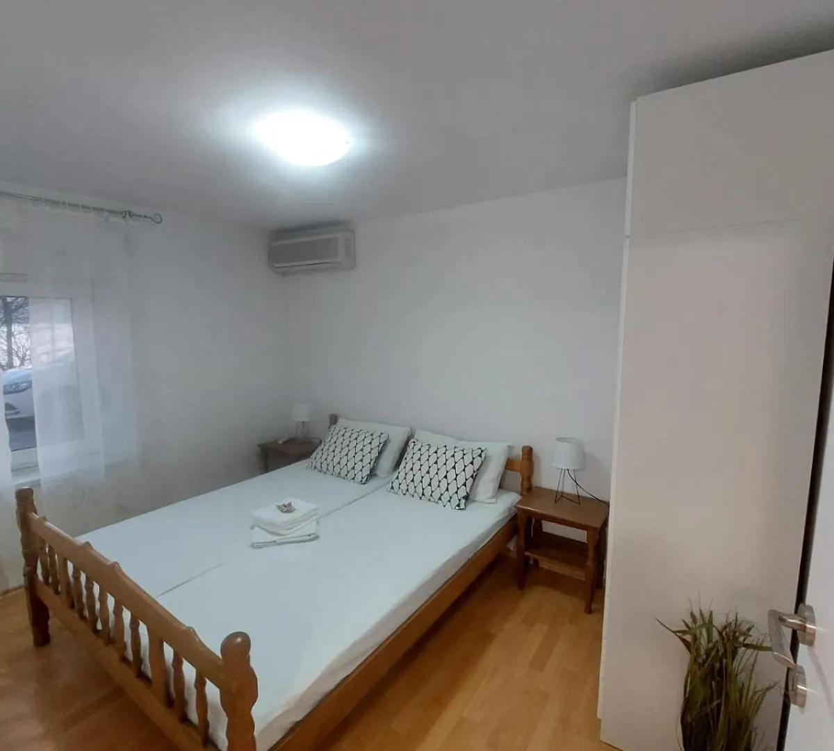 Apartman Luka 클레노비차