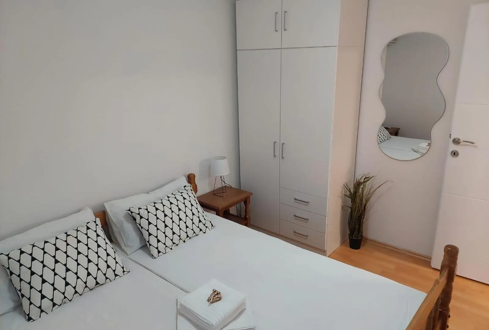 Apartman Luka 클레노비차 0*,  크로아티아
